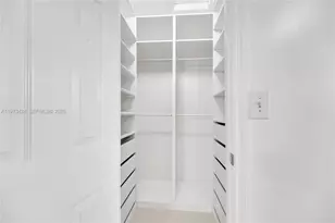 151 SW 117th Ave, Pembroke Pines, FL 33025 - Photo 31