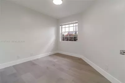 1411 Cottonwood Cir, Weston, FL 33326 - Photo 19