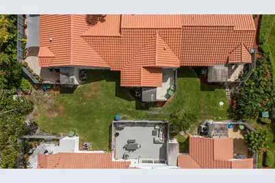 1411 Cottonwood Cir, Weston, FL 33326 - Photo 37