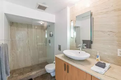 1330 Ocean Dr #4A, Miami Beach, FL 33139 - Photo 13