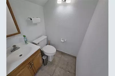 7800 W Oakland Park Blvd #101, Sunrise, FL 33351 - Photo 21