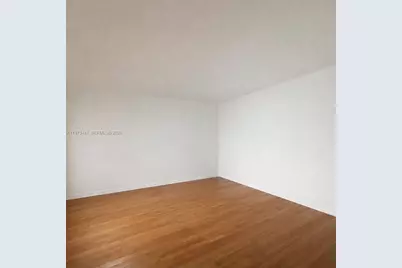 7921 West Dr #2, North Bay Village, FL 33141 - Photo 3