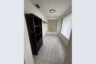 3401 SW 24th Ter #3401, Miami, FL 33145 - Photo 3