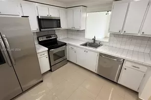 3849 NE 169th St, North Miami Beach, FL 33160 - Photo 7