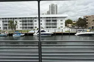 3849 NE 169th St, North Miami Beach, FL 33160 - Photo 17