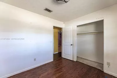 7837 Rondeau Dr E, Jacksonville, FL 32217 - Photo 19