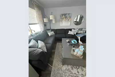 323 Burgundy G #G, Delray Beach, FL 33484 - Photo 7