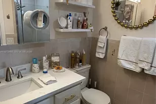 323 Burgundy G, Delray Beach, FL 33484 - Photo 19