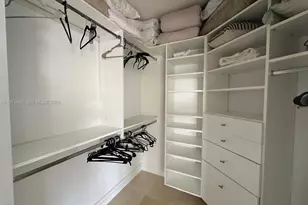 4775 Collins Ave, Miami Beach, FL 33140 - Photo 11