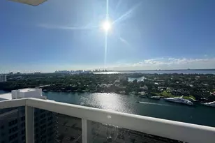 4775 Collins Ave, Miami Beach, FL 33140 - Photo 17