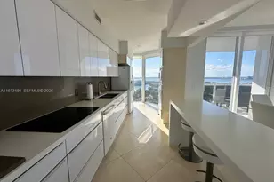 4775 Collins Ave, Miami Beach, FL 33140 - Photo 13