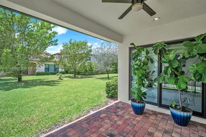 1052 SW 113th Way #1052, Pembroke Pines, FL 33025 - Photo 33