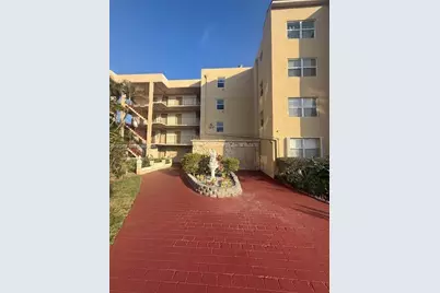 2801 Somerset Dr #105, Lauderdale Lakes, FL 33311 - Photo 1