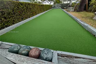 3177 S Ocean Dr, Hallandale Beach, FL 33009 - Photo 13