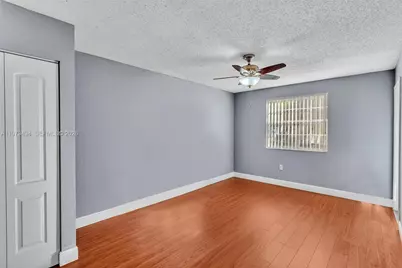 2810 N Oakland Forest Dr #204, Oakland Park, FL 33309 - Photo 15