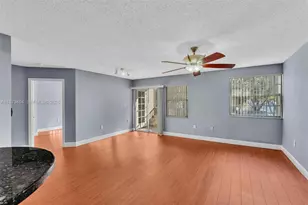 2810 N Oakland Forest Dr, Oakland Park, FL 33309 - Photo 7