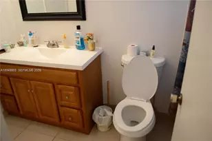 5021 W Oakland Park Blvd, Lauderdale Lakes, FL 33313 - Photo 13