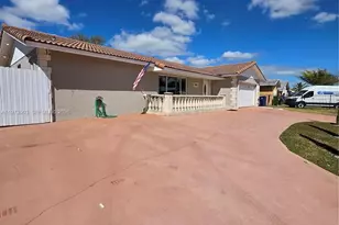 10805 SW 165th Terrace, Miami, FL 33157 - Photo 5