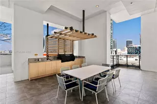 90 SW 3rd St, Miami, FL 33130 - Photo 29