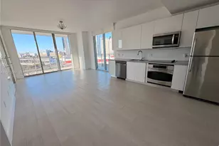 90 SW 3rd St, Miami, FL 33130 - Photo 3