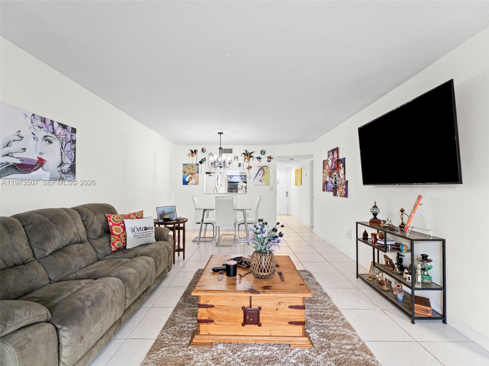 901 Colony Point Cir #304