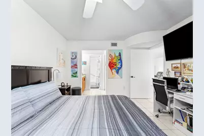 901 Colony Point Circle #304, Pembroke Pines, FL 33026 - Photo 31