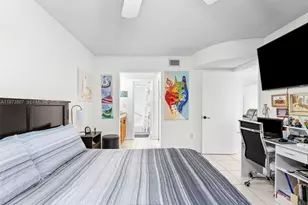 901 Colony Point Cir, Pembroke Pines, FL 33026 - Photo 31