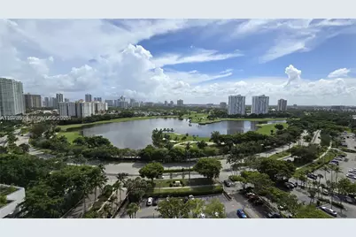 3731 N Country Club Dr #1124, Aventura, FL 33180 - Photo 3