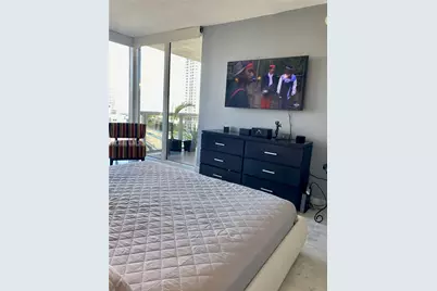 1800 Ocean Dr #1408, Hallandale Beach, FL 33009 - Photo 13