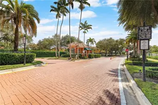 10320 SW 18th St, Miramar, FL 33025 - Photo 23