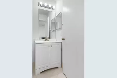 10320 SW 18th St, Miramar, FL 33025 - Photo 17