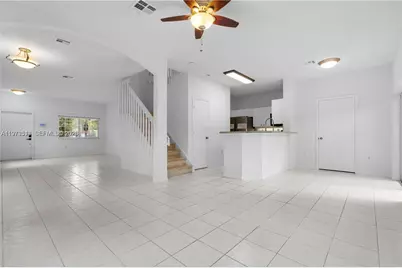 10320 SW 18th St, Miramar, FL 33025 - Photo 9