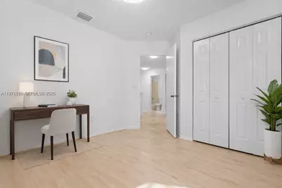 10320 SW 18th St, Miramar, FL 33025 - Photo 13