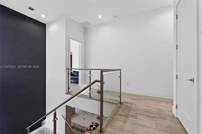 8126 NW 48th Ter, Doral, FL 33166 - Photo 41