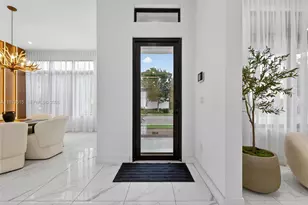 8126 NW 48th Terrace, Doral, FL 33166 - Photo 5