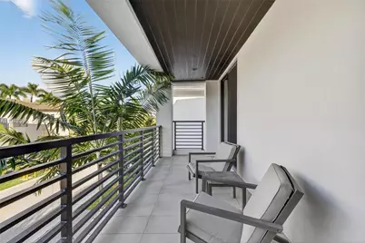 8126 NW 48th Ter, Doral, FL 33166 - Photo 63