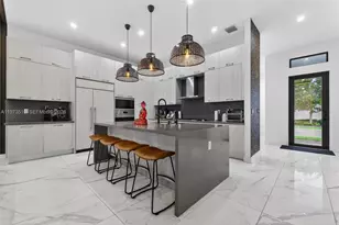 8126 NW 48th Terrace, Doral, FL 33166 - Photo 19