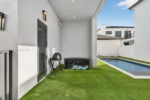 8126 NW 48th Terrace, Doral, FL 33166 - Photo 31