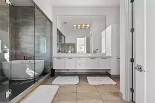 8126 NW 48th Terrace, Doral, FL 33166 - Photo 45