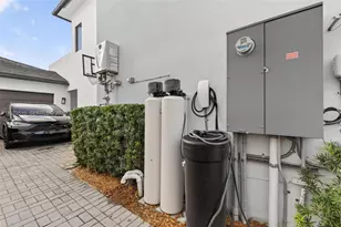 8126 NW 48th Terrace, Doral, FL 33166 - Photo 63