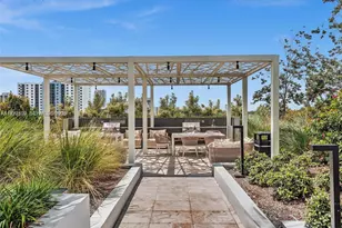 580 72nd St, Miami Beach, FL 33141 - Photo 49