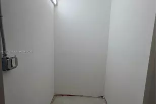 9201 E Bay Harbor Dr, Bay Harbor Islands, FL 33154 - Photo 31