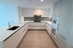 9201 E Bay Harbor Dr, Bay Harbor Islands, FL 33154 - Photo 9