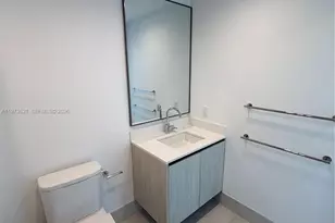 9201 E Bay Harbor Dr, Bay Harbor Islands, FL 33154 - Photo 15