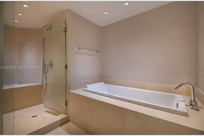 465 Brickell Ave #5701, Miami, FL 33131 - Photo 39