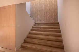 465 Brickell Ave, Miami, FL 33131 - Photo 23