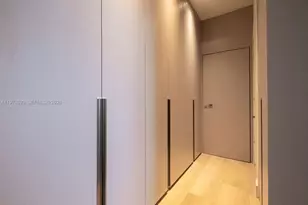 465 Brickell Ave, Miami, FL 33131 - Photo 27