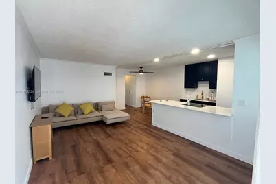 1698 Jefferson Ave #36, Miami Beach, FL 33139 - Photo 9