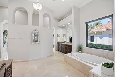 2465 Provence Cir, Weston, FL 33327 - Photo 31
