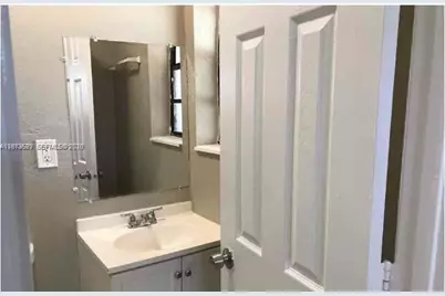 17800 NW 28th Ct, Miami Gardens, FL 33056 - Photo 13